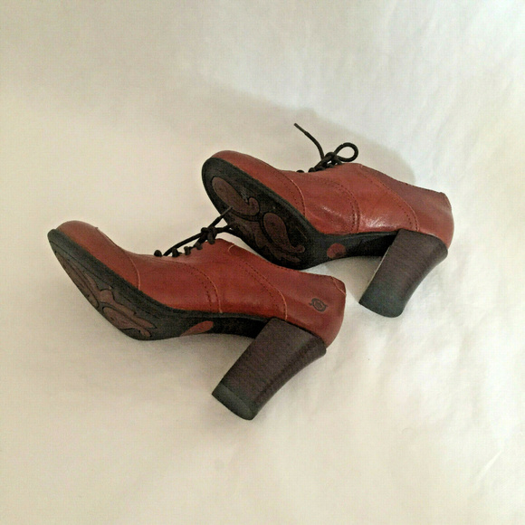 BORN Brown Leather Oxford Brogue Heels Size 8M - Picture 5 of 6